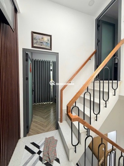 Bán nhà 43m2, 2 tầng, 3PN tại đường Lê Văn Duyệt, Bình Thạnh. Sổ đỏ chính chủ. LH: 0366375002