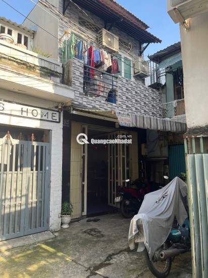BÁN NHÀ HẺM 4M (BÊN HÔNG ĐẦM SEN) 38M2 (1 TRỆT 1 LẦU) 4.3TỶ. LH:0913900555.