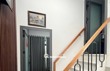 Bán nhà 43m2, 2 tầng, 3PN tại đường Lê Văn Duyệt, Bình Thạnh. Sổ đỏ chính chủ. LH: 0366375002